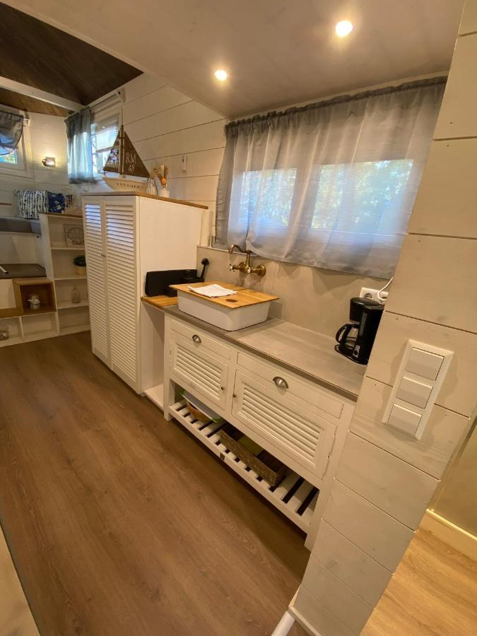 Tiny House Ems Im Pier9 Tiny House Hotel Hamm  Buitenkant foto