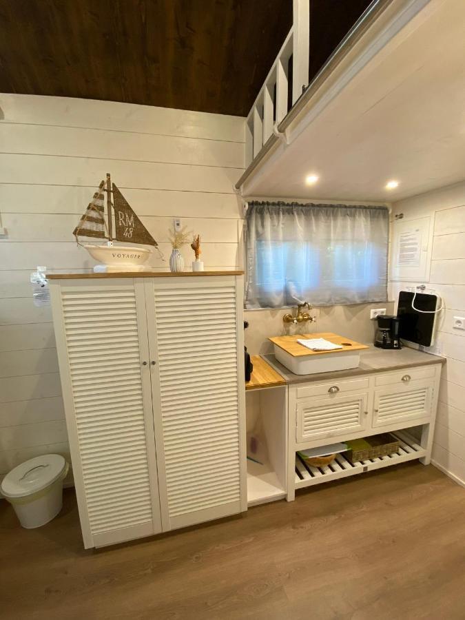 Tiny House Ems Im Pier9 Tiny House Hotel Hamm  Buitenkant foto